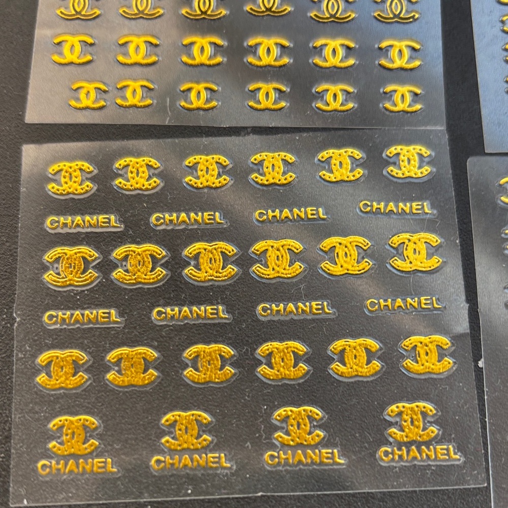 CHANEL Gold Nail Decals - Picture 4 of 5